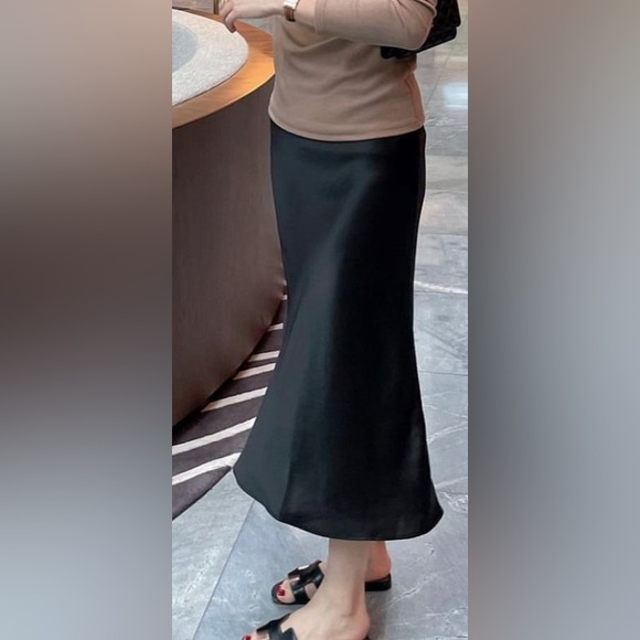 New size:small - Picture 2 of 4